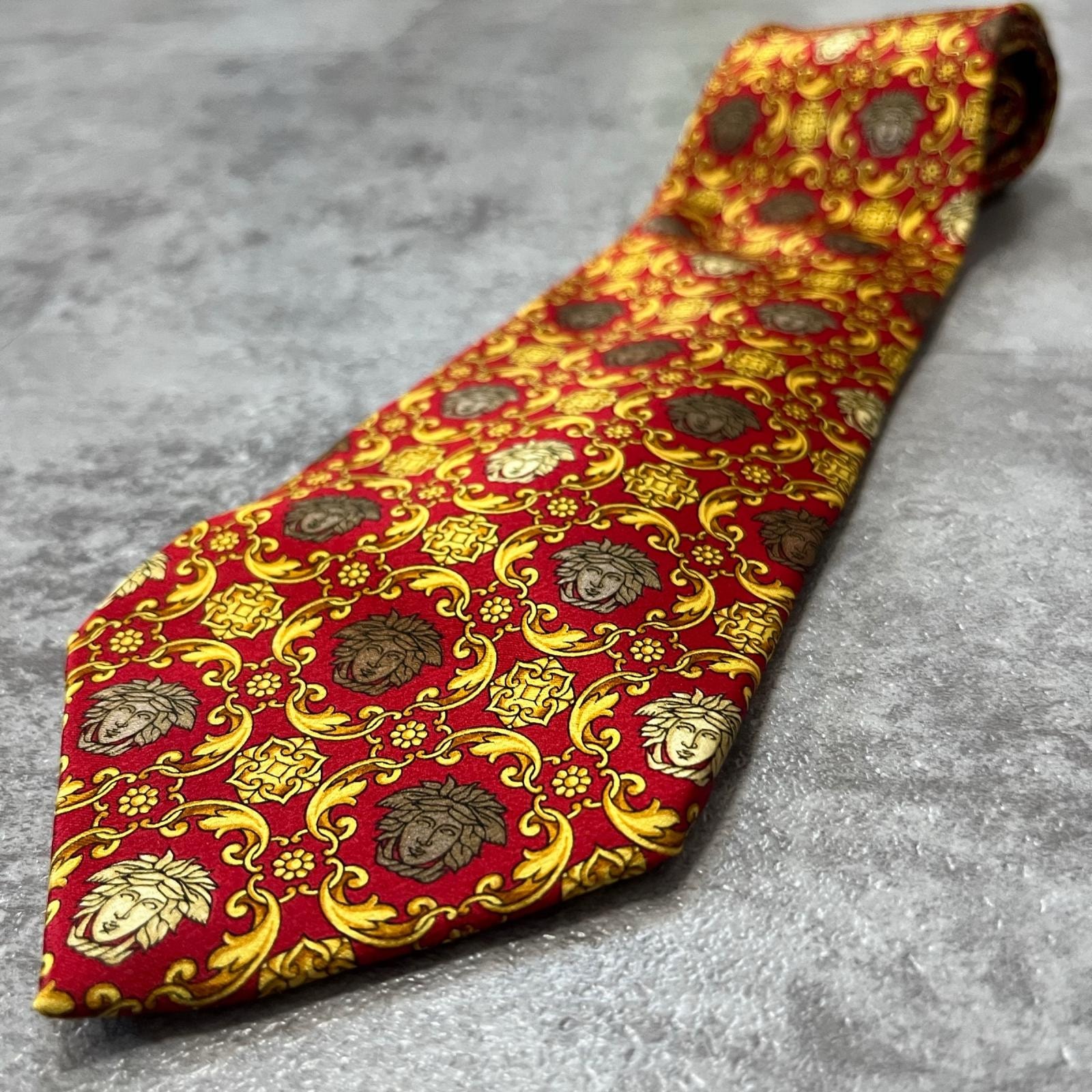 【VERSACE】ヴェルサーチ メデューサ ロゴ バロック アカンサス 花唐草 唐草柄 総柄 ネクタイ レッド イエロー シルク100% 日本製 メンズ