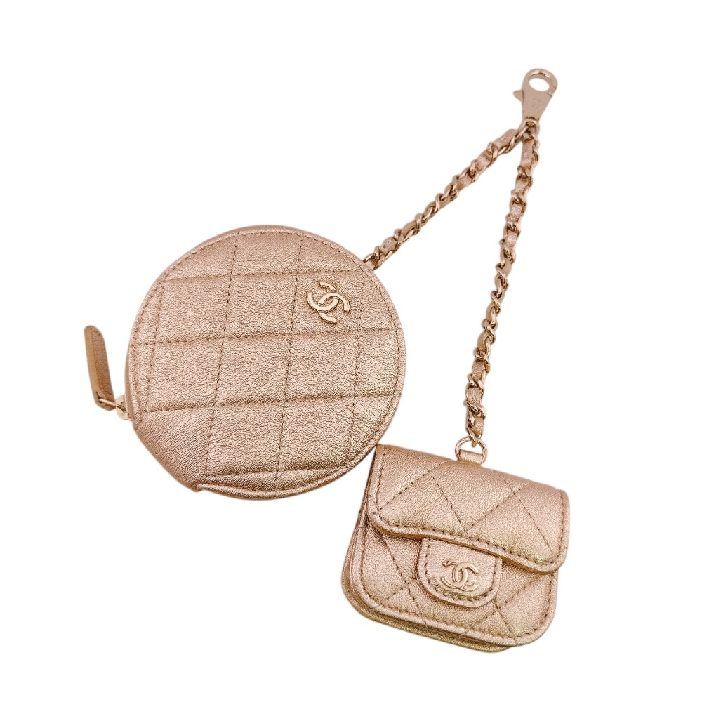 A (未使用に近い)】シャネル CHANEL コインケース マトラッセ AirPods