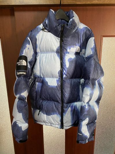 Supreme x The North Face Bleached Denim Print Nuptse Jacket "Indigo"