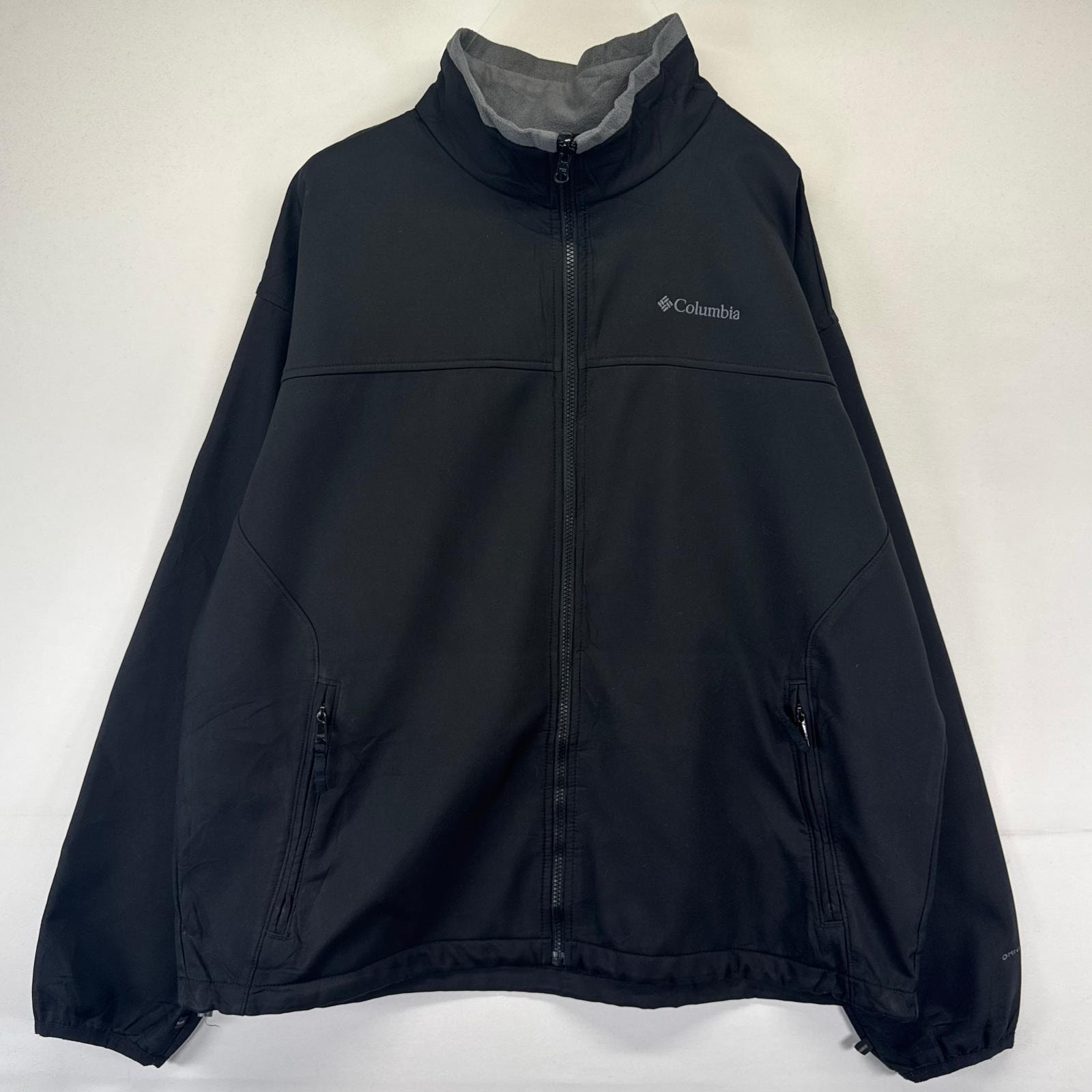 古着 コロンビア Columbia ジャケット フルジップ ワンポイントロゴ刺繍 ソフトシェル アウトドア 2XL  ブラック系 メンズ