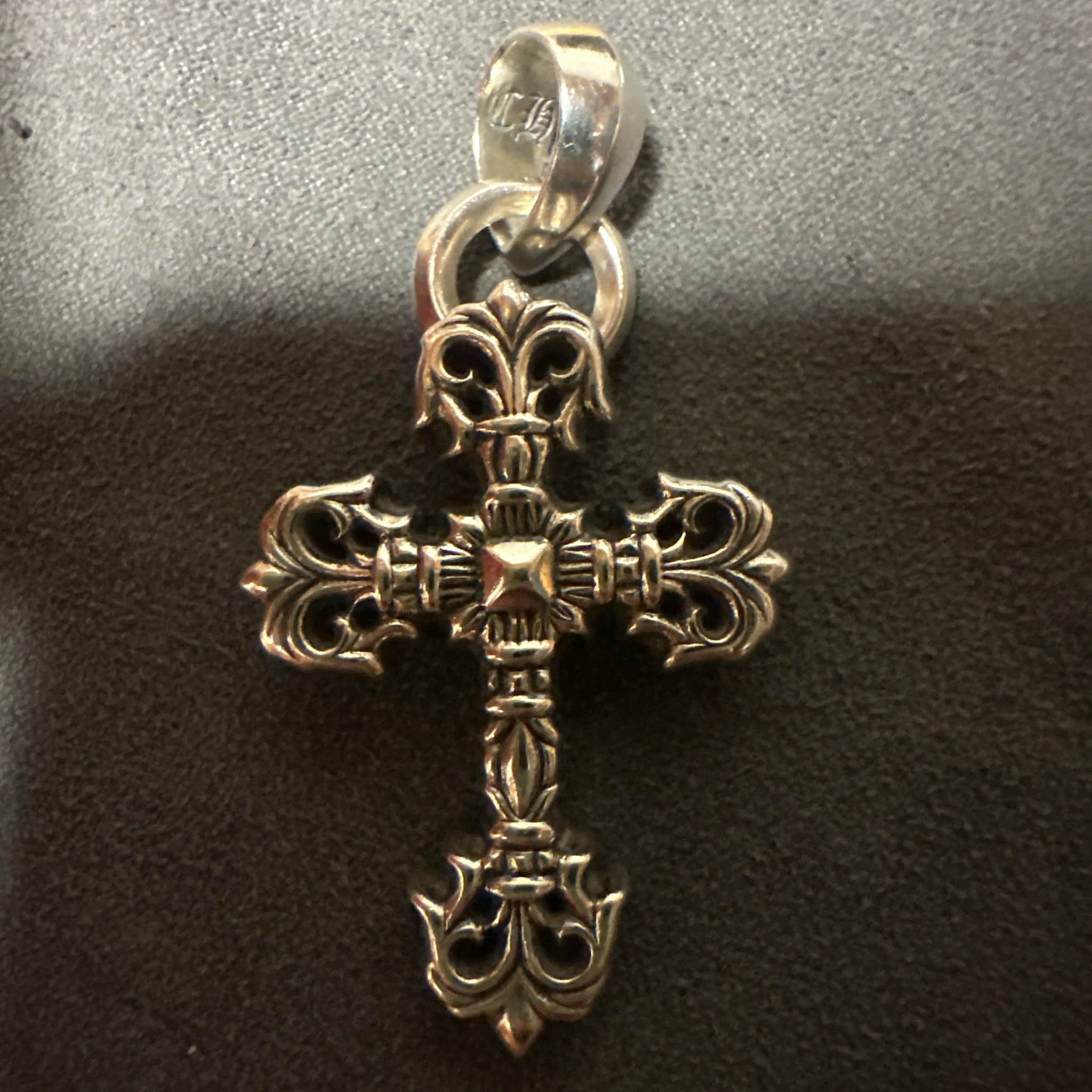 Chrome Hearts Filigree Cross Pendant XS with Plain Bail "Silver"