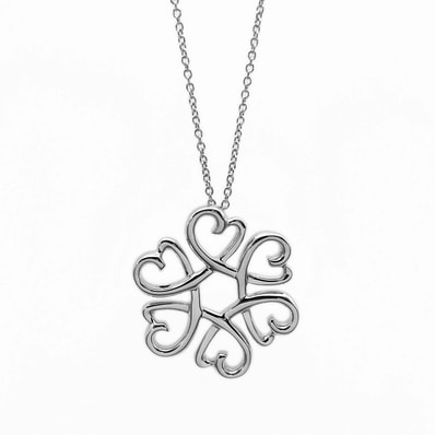 TIFFANY&Co. ティファニー ラビングハート メダリオン ネックレス
ペンダント パロマピカソ SV925 シルバー 新品仕上済 ユニセックス
【中古】