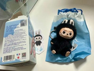 POP MART THE MONSTERS (LABUBU) Pin for Love Series-Vinyl Plush Pendant (N-Z) R