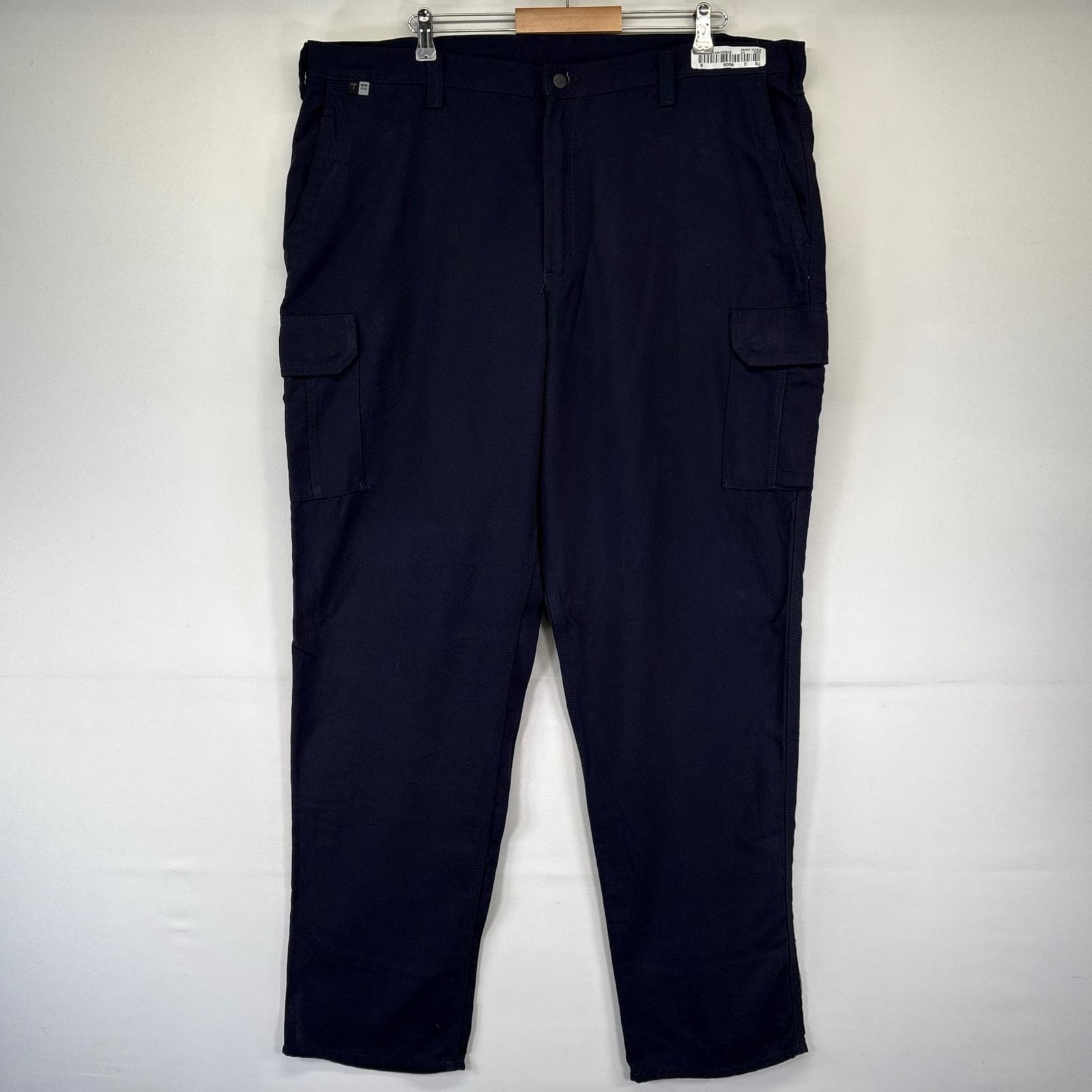古着 カーハート Carhartt パンツ ダック ワーク ビッグサイズ 作業着 ワンポイント 大きいサイズ カーゴ W44×L34  ネイビー系 メンズ