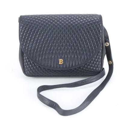 ■美品 バリー キルティング クロスボディショルダーバッグ レザー