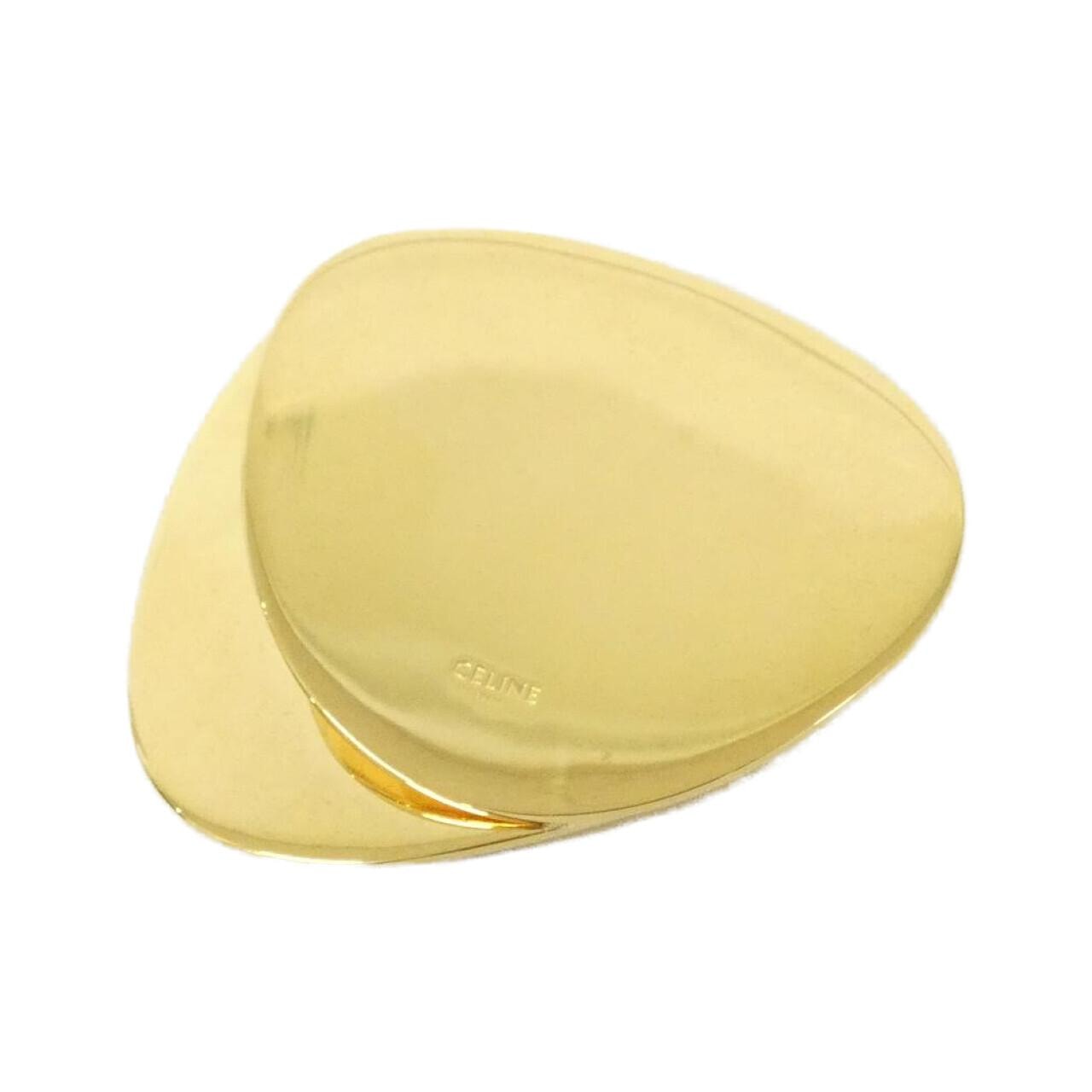 セリーヌ ブローチ