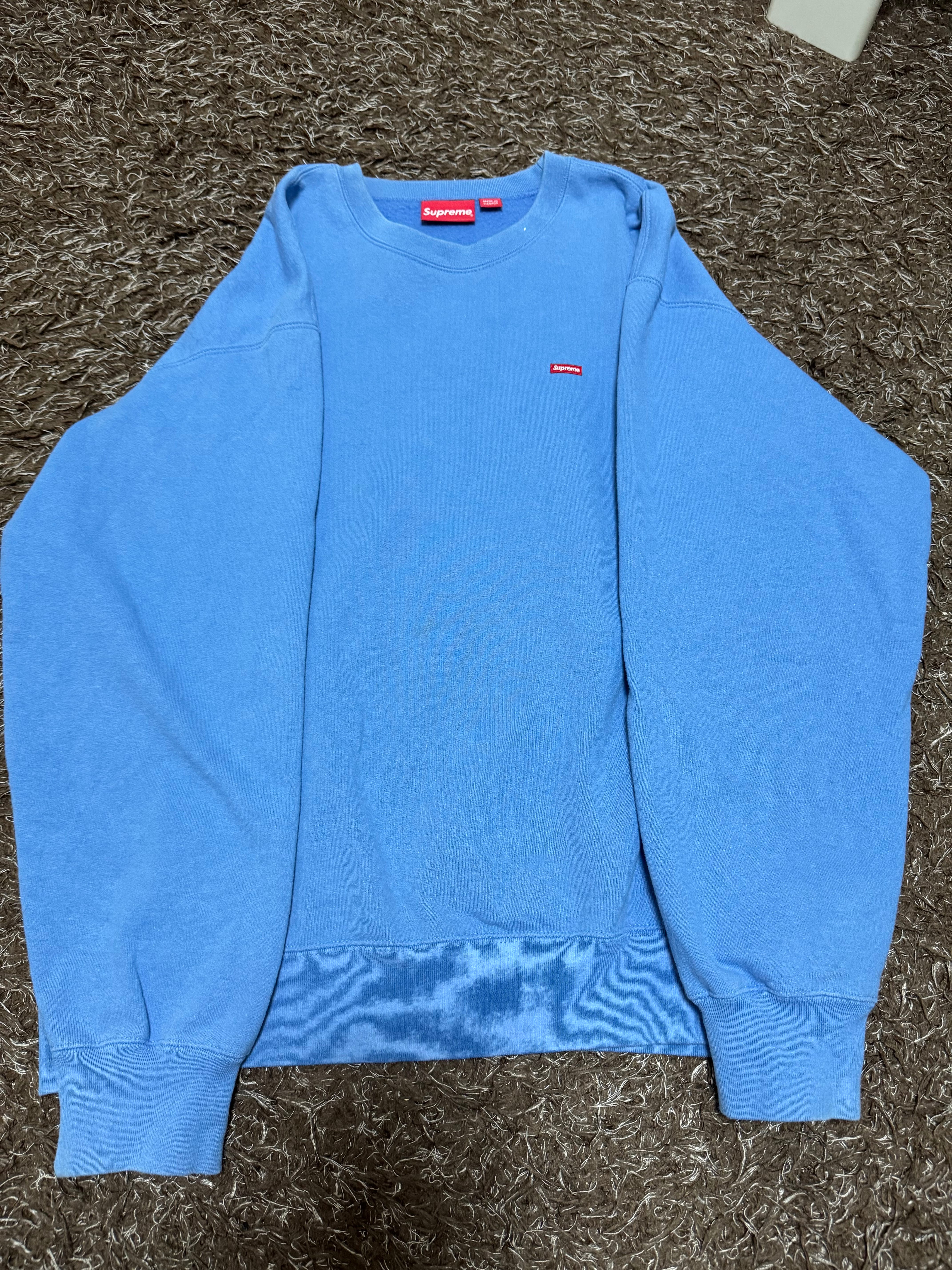 Supreme Small Box Crewneck 