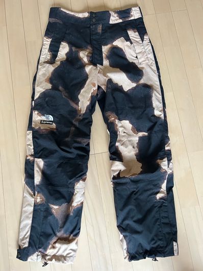 Supreme x The North Face Bleached Denim Print Mountain Pant "Black"
