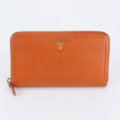 ■美品 プラダ 長財布 レザー
