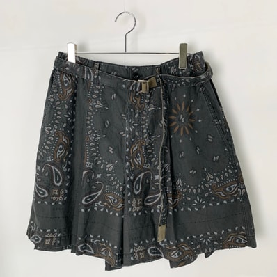 sacai Bandana Print Shorts "Charcoal"
