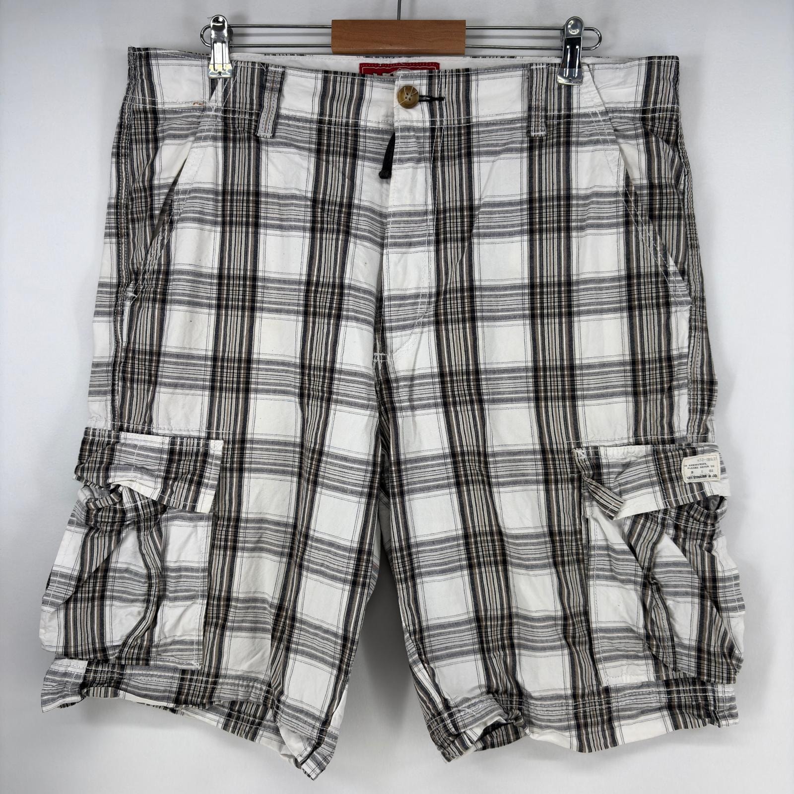 古着 リーバイス Levi's ショートパンツ ジップフライ ハーフパンツ ワンポイント カーゴパンツ w38  ホワイト系 チェック メンズ