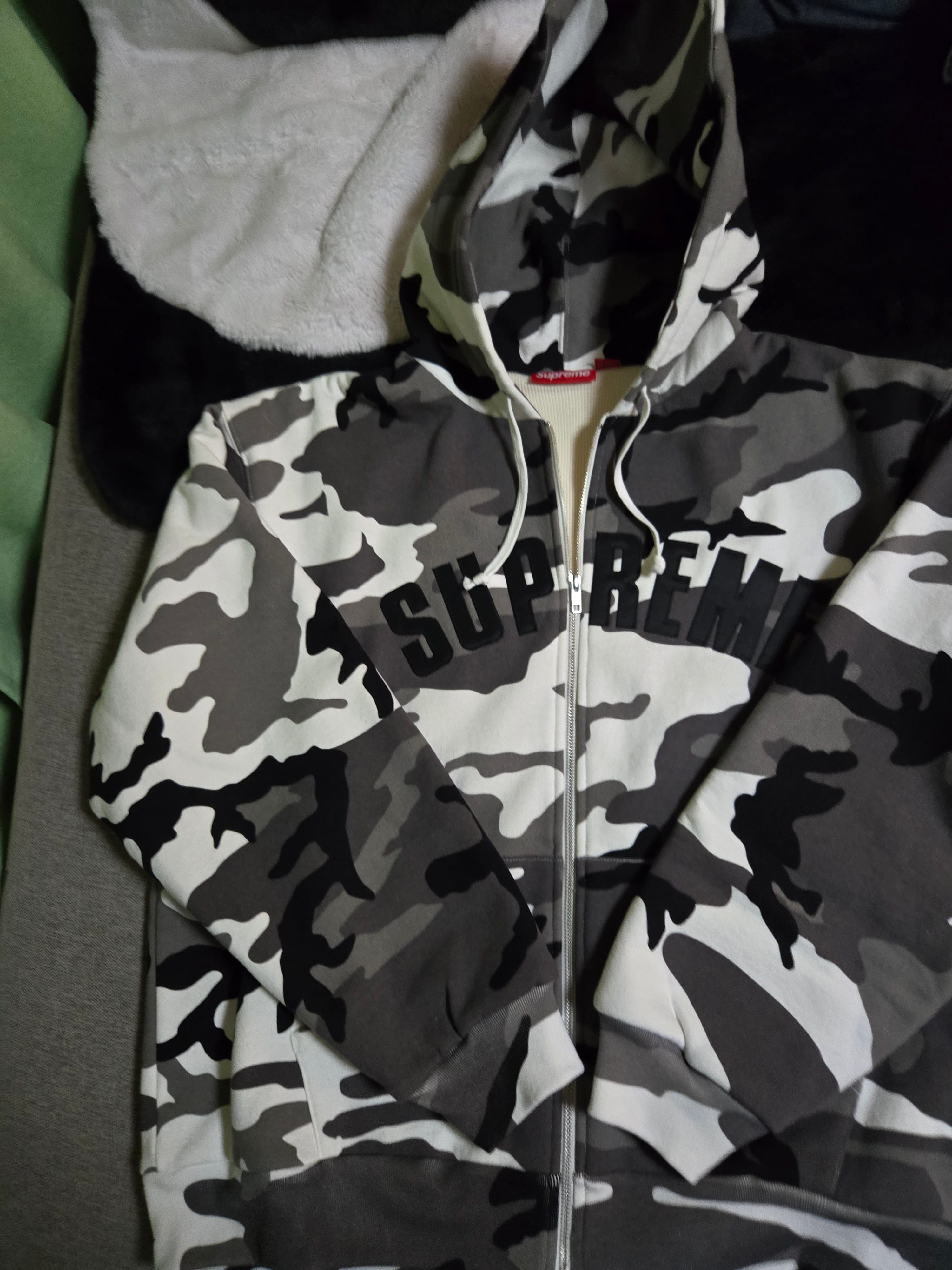 Supreme Arc Thermal Lined Zip Up Hooded Sweatshirt (25AW) "Snow Camo"