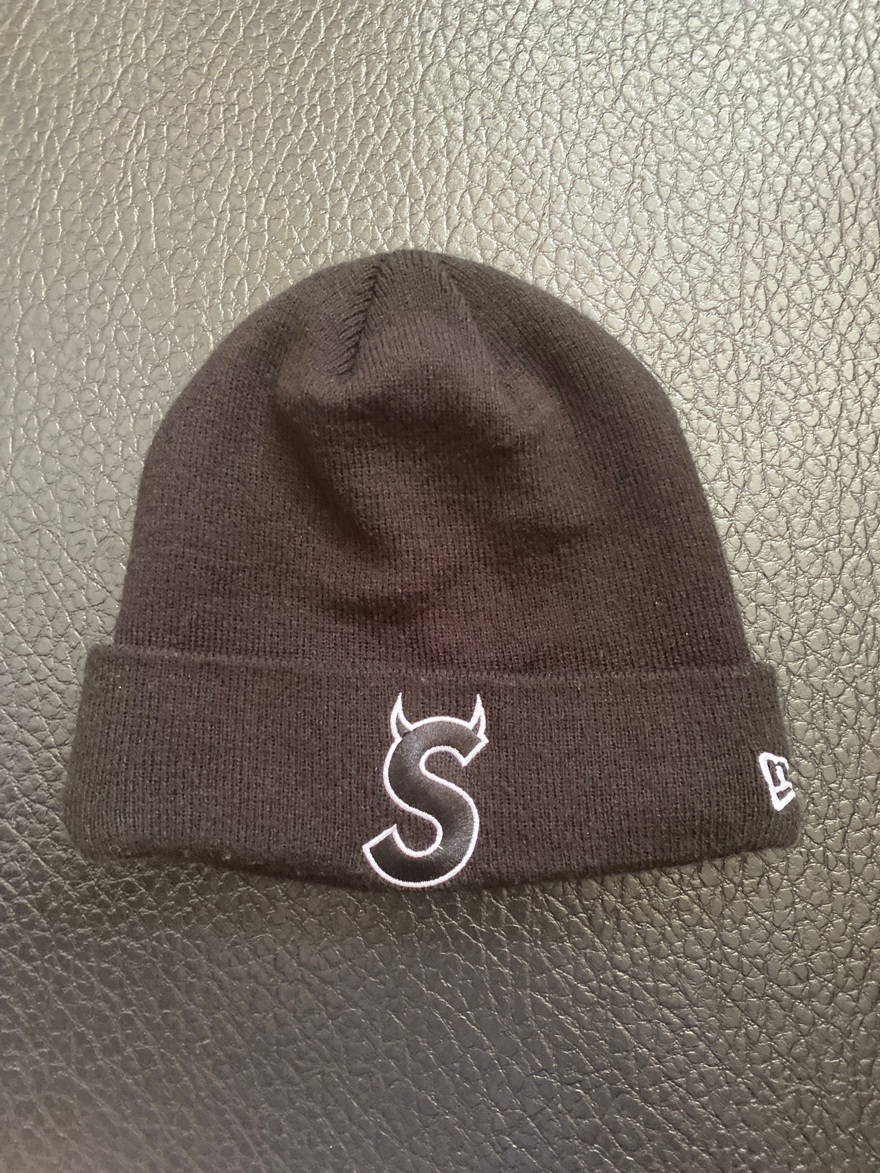 Supreme New Era S Logo Beanie "Black" (22FW)