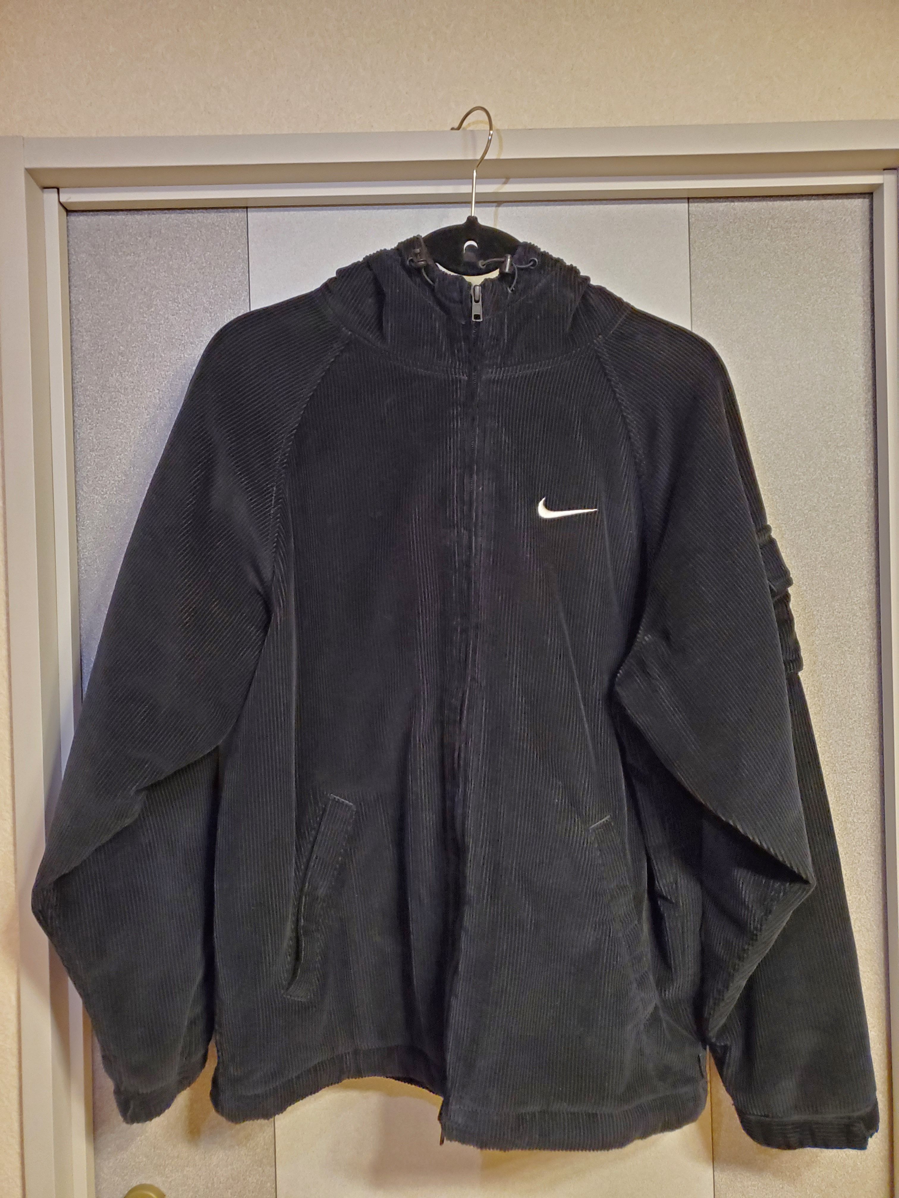 Supreme / Nike Arc Corduroy Hooded Jacket "Black"