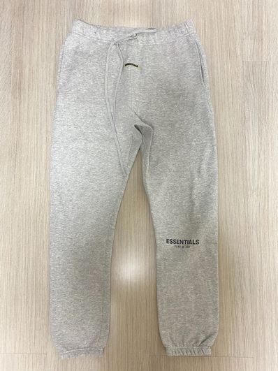 FEAR OF GOD ESSENTIALS Sweatpant "Light Heather Oatmeal"