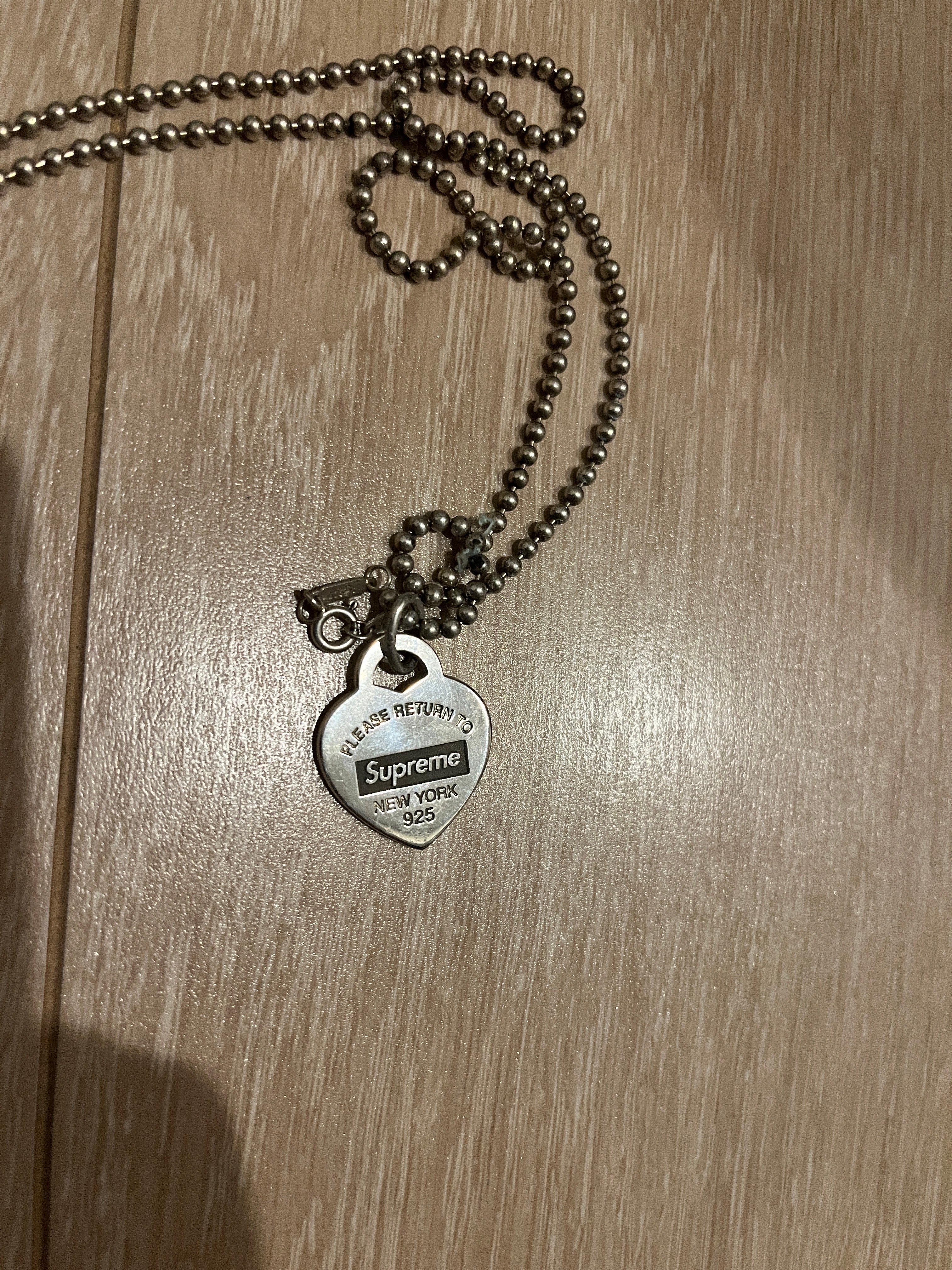 B (目立った傷や汚れなし)】シュプリーム / ティファニー リターン