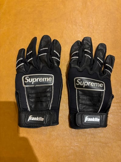 Supreme / Franklin CFX Pro Batting Glove "Black"