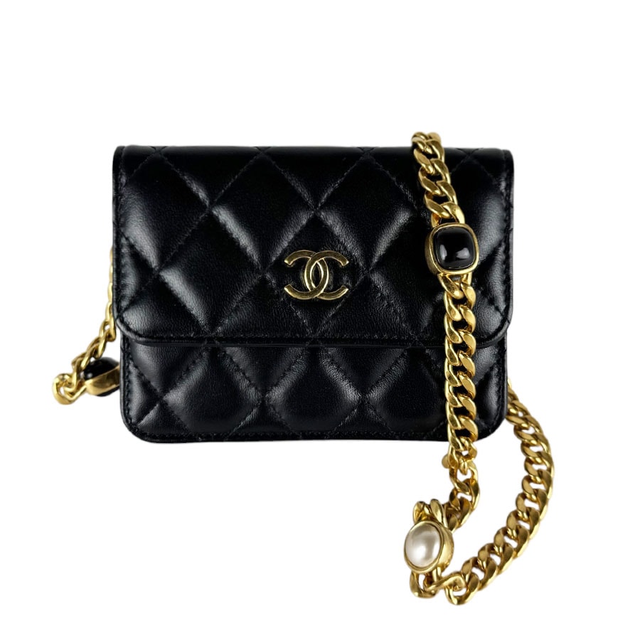 シャネル CHANEL 斜め掛けショルダーバッグ ショルダーウォレット ポシェット レザー/メタル ブラック/ゴールド/ホワイト レディース【中古】 z10390