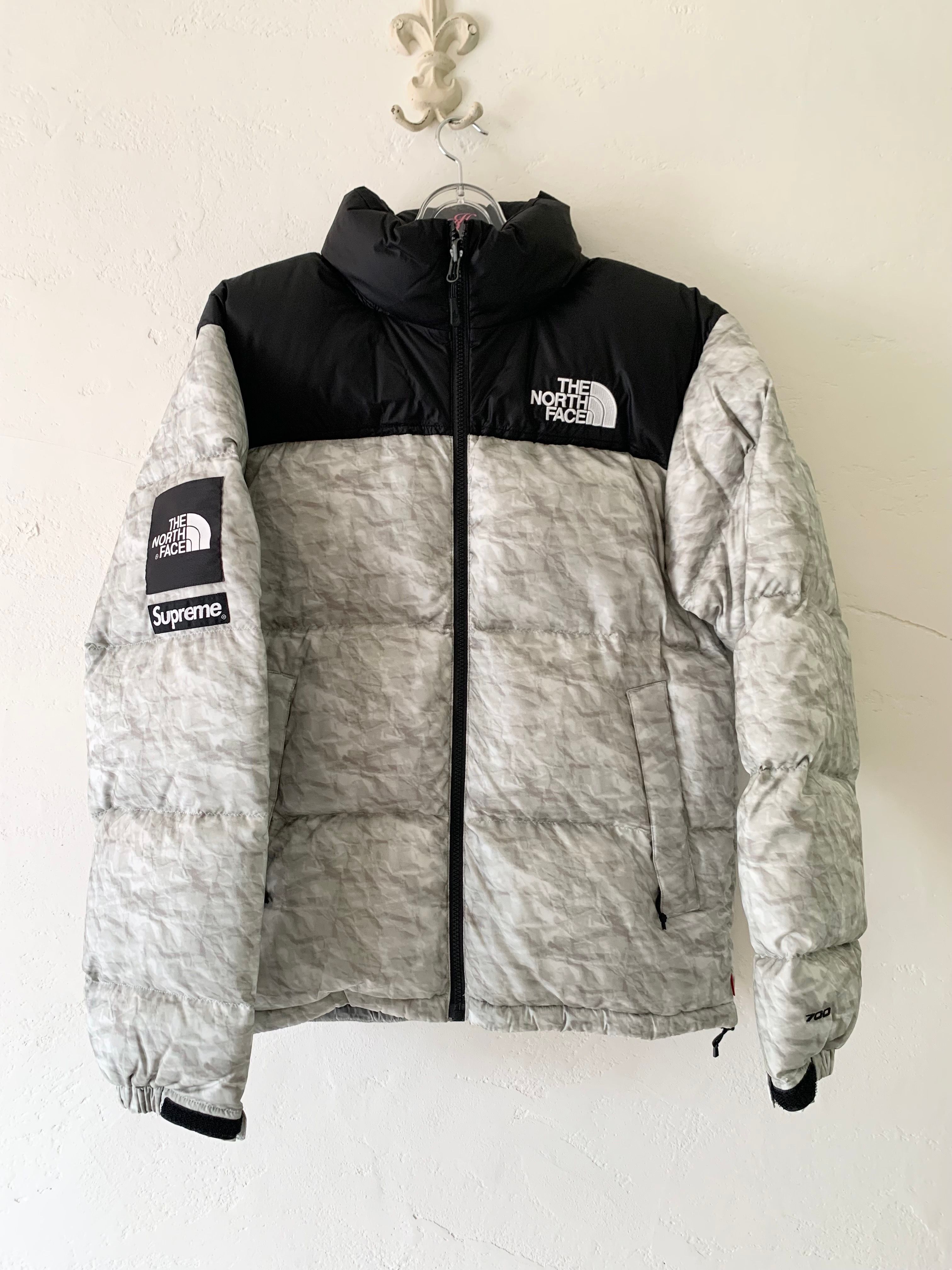 Supreme x The North Face Nuptse Jacket "White Paper Print"
