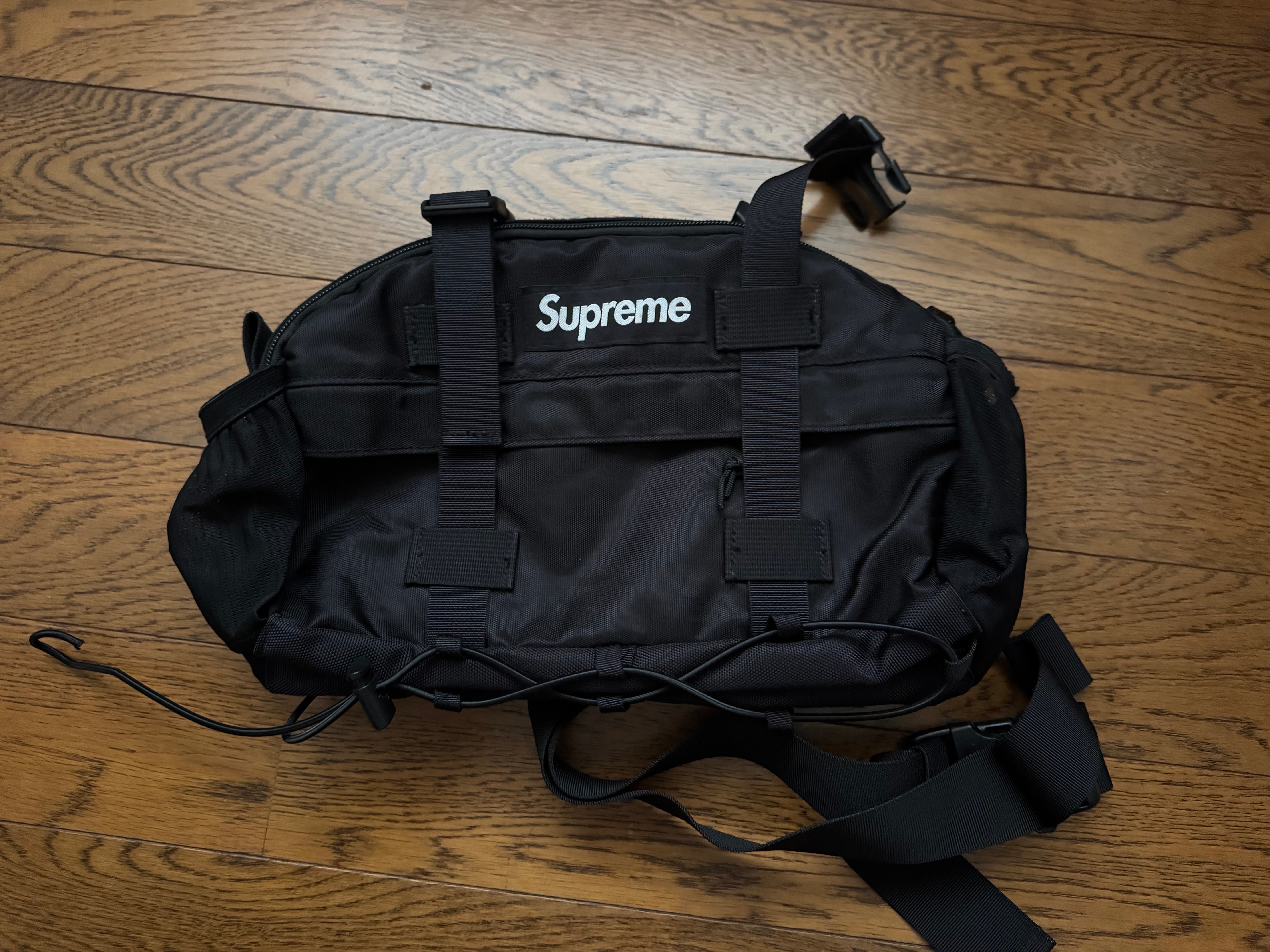 シュプリーム ウエスト バッグ (19FW) "ブラック"