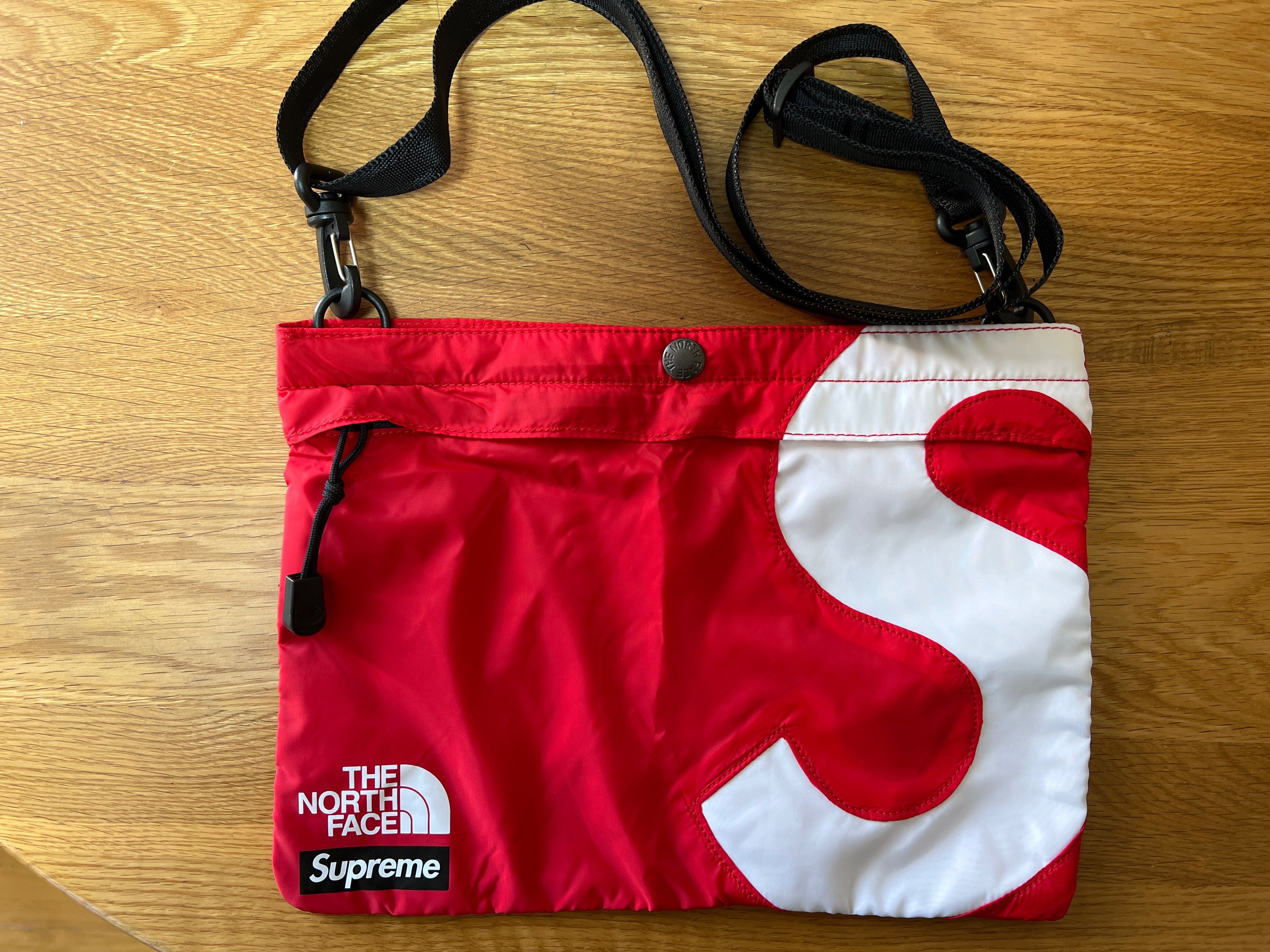 Supreme x The North Face S Logo Shoulder Bag "Red"