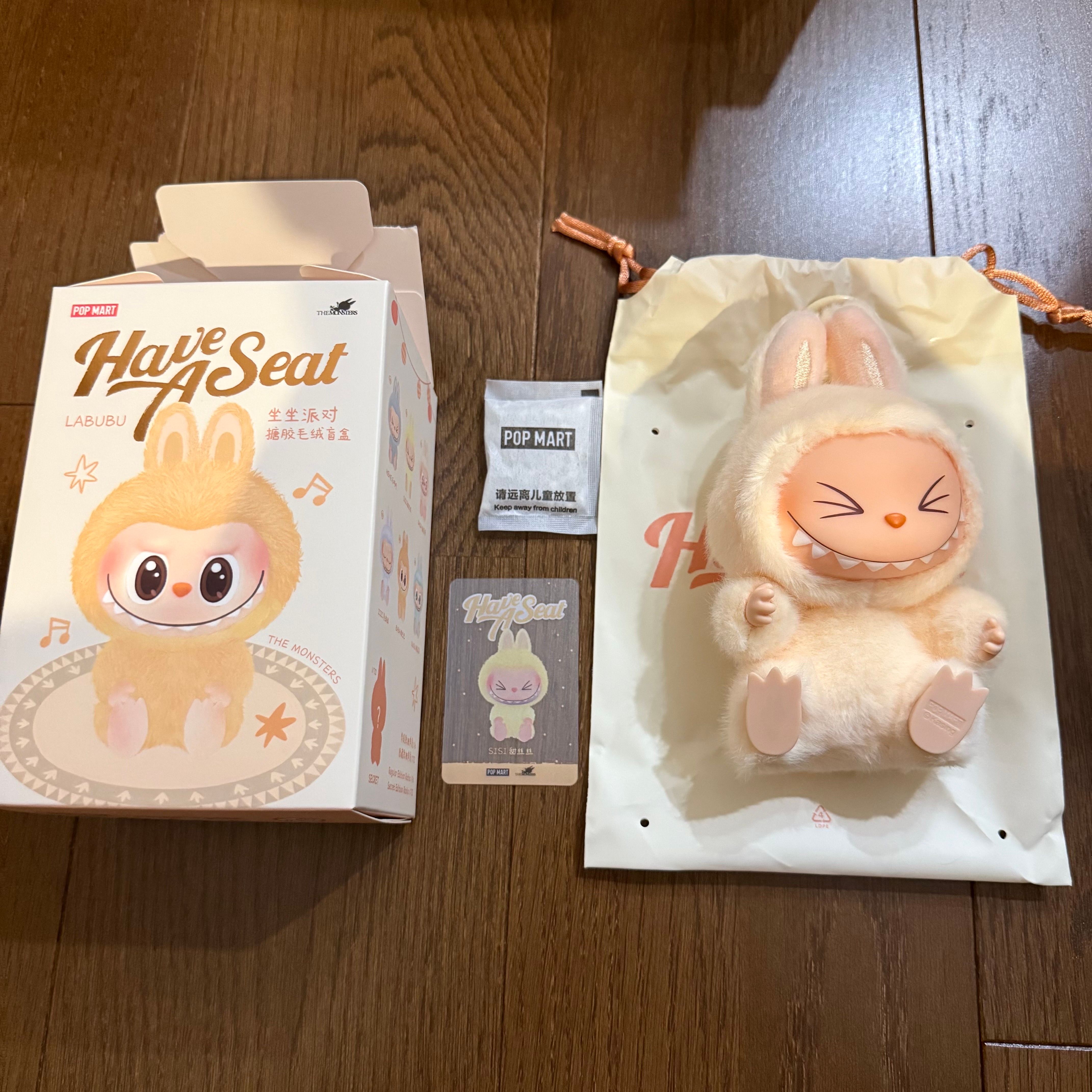 POP MART THE MONSTERS (LABUBU) Have a Seat Plush Series SISI