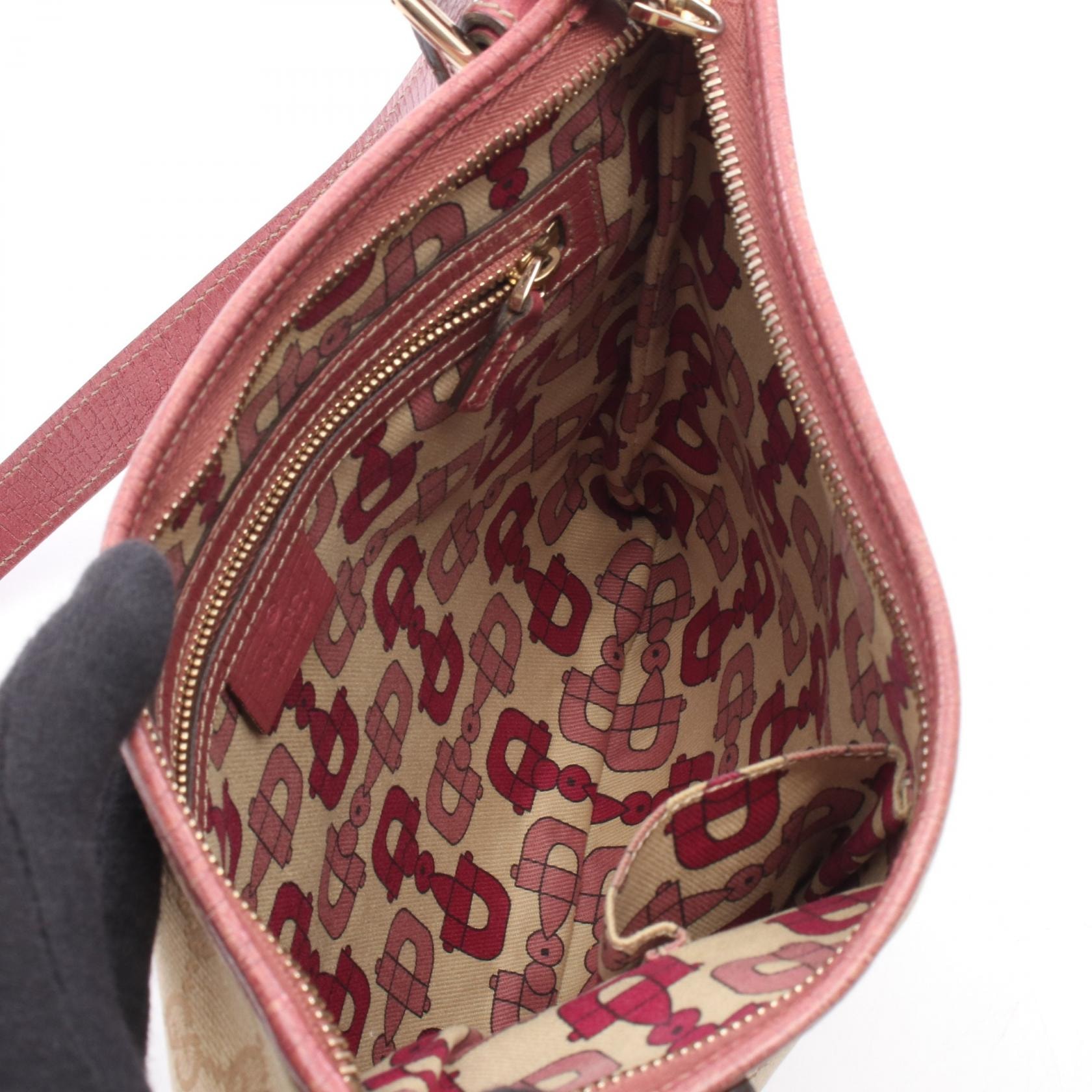 希少カラー✨グッチ スニーカー型 バッグチャーム GGキャンバス ピンク D (傷や汚れあり)】グッチ GUCCI GGキャンバス チャーム付き