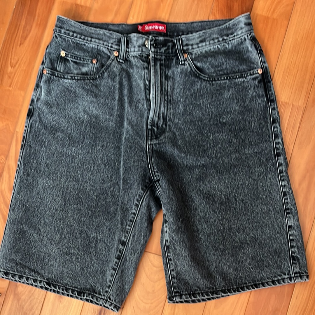 Supreme Baggy Denim Short "Washed Black" (23SS)