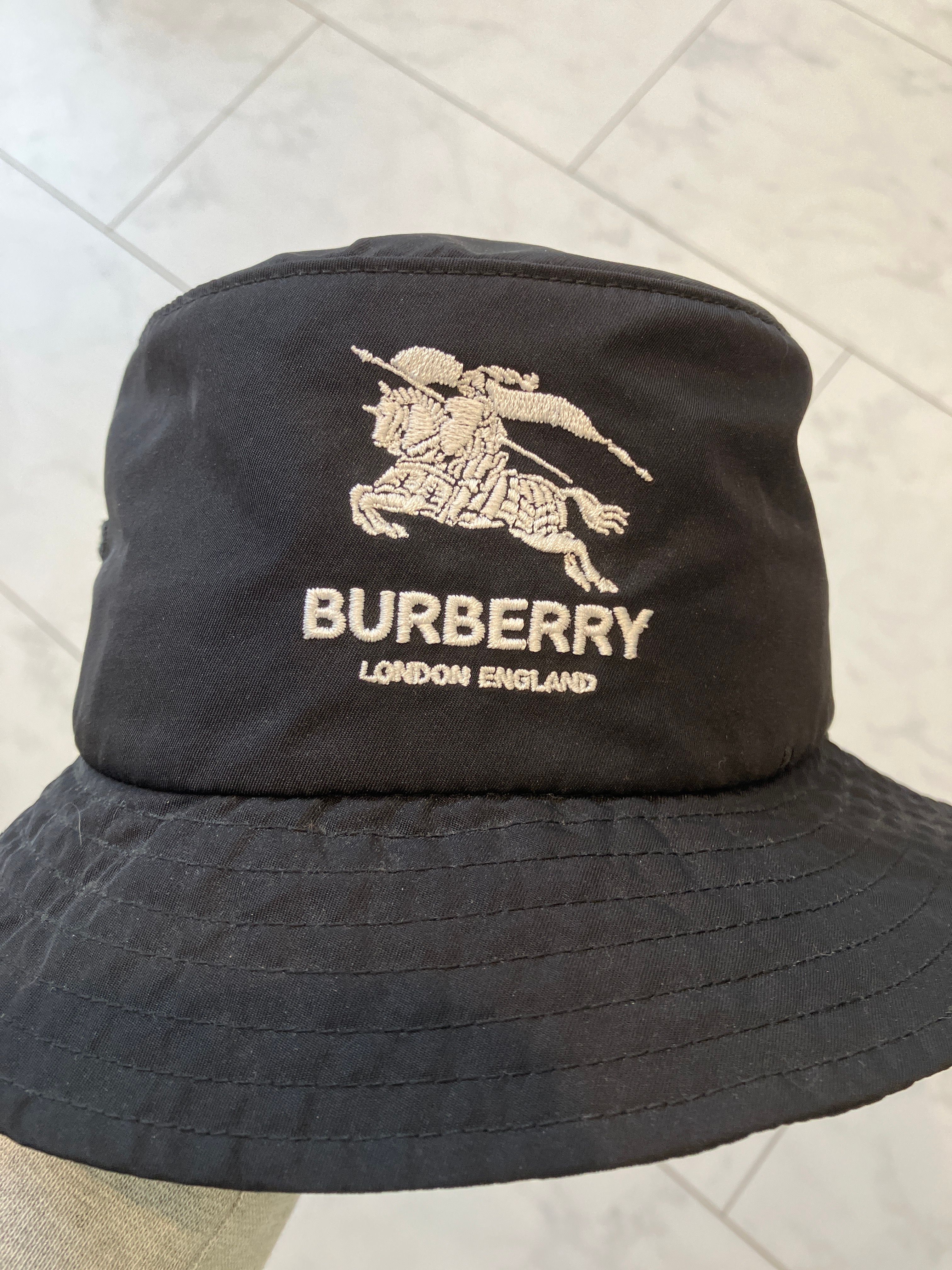 Supreme / Burberry Crusher "Black"