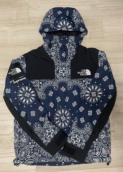 Supreme The North Face Bandana Mountain Parka "Navy"