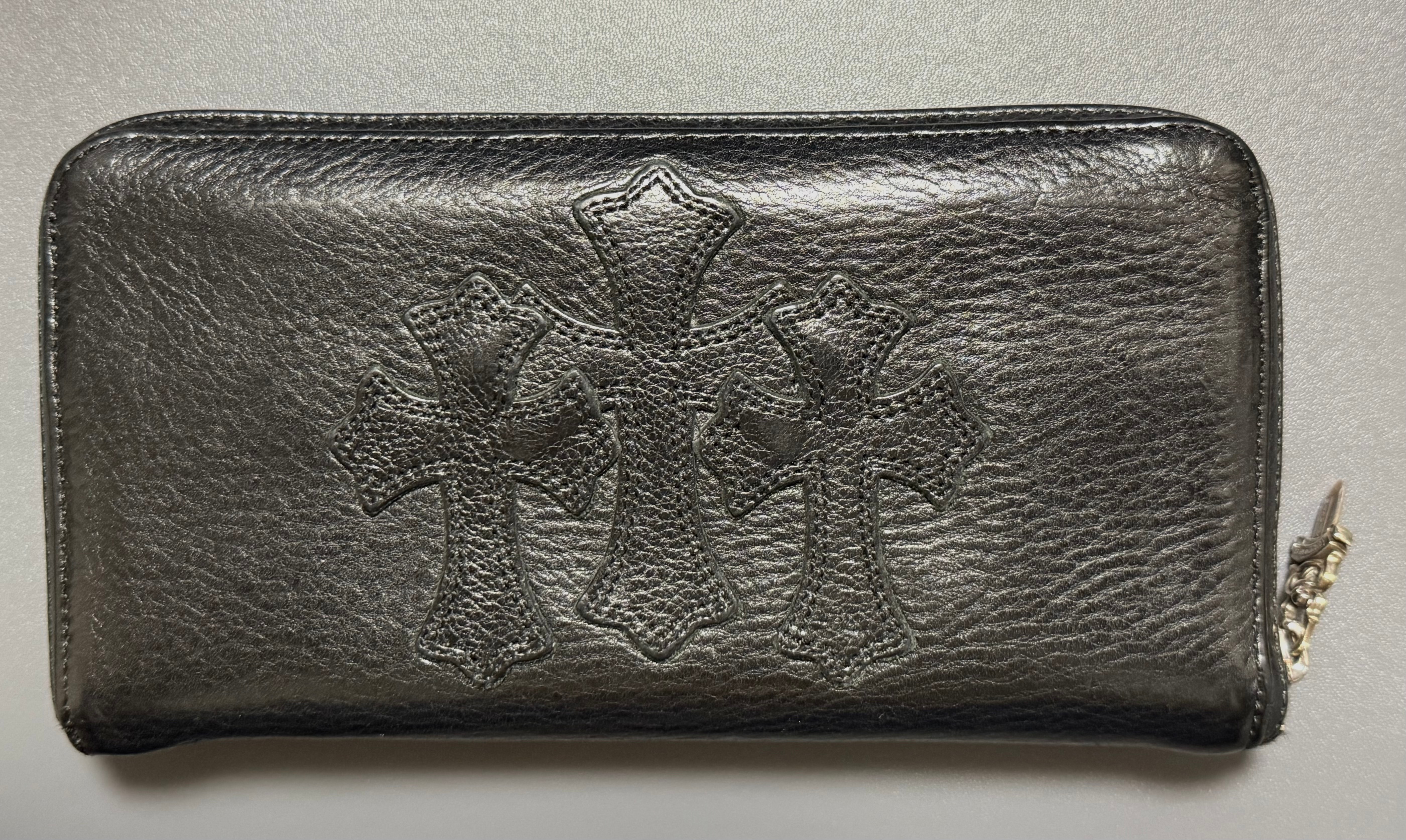 クロムハーツ ウェーブミニ クロスボールボタン レザーウォレット