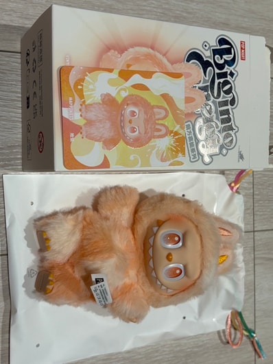 POP MART THE MONSTERS (LABUBU) Big into Energy Series Plush Pendant HAPPINESS