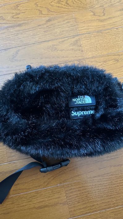 Supreme x The North Face Faux Fur Waist Bag "Black" NM82093I / NF0A5G87