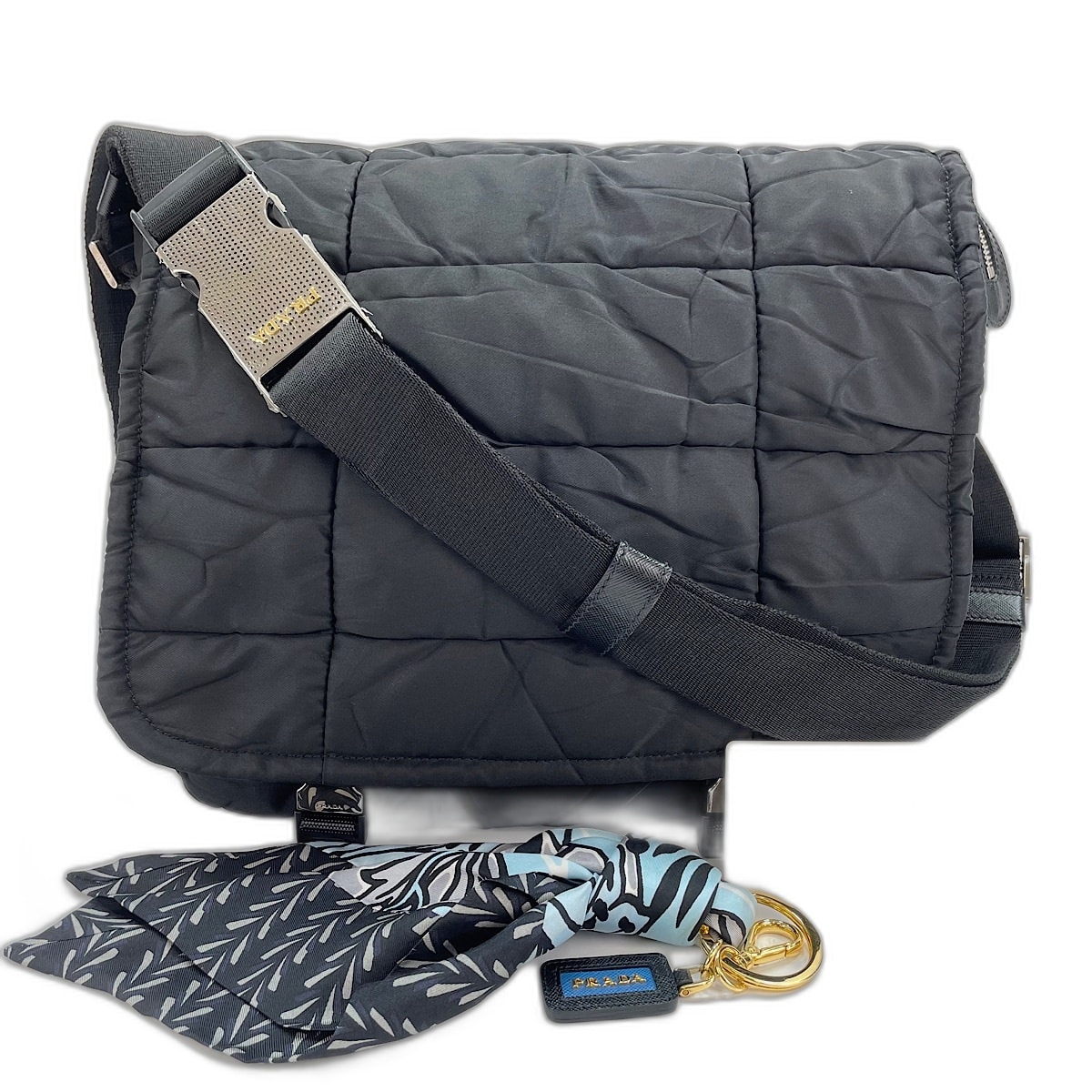 プラダ PRADA 三角プレート ショルダーバッグ ナイロン【中古】