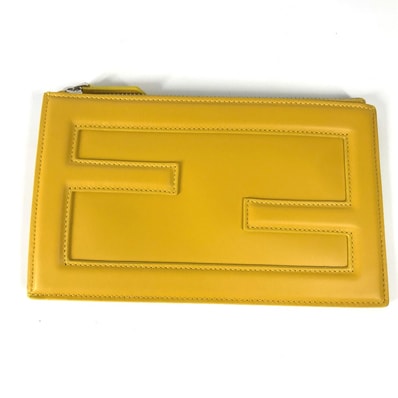 フェンディ FENDI ロゴ 7N0114 カバン ポーチ クラッチバッグ レザー イエロー 未使用