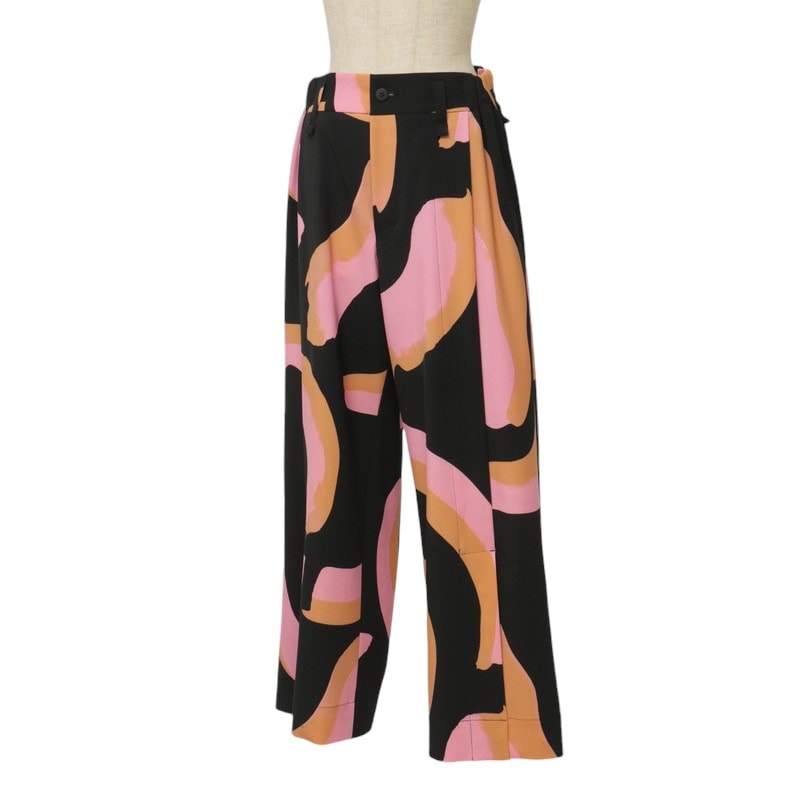 ISSEY MIYAKE イッセイミヤケ パンツ サイズ3 ストレッチ 総柄 ブランド古着【中古】20240923/RA1330