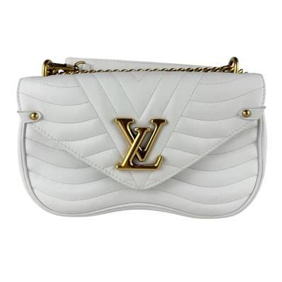 ルイ ヴィトン LOUIS VUITTON ショルダーバッグ ニューウェーブ チェーンバッグMM レザー スノー レディース M51945【中古】 z9888