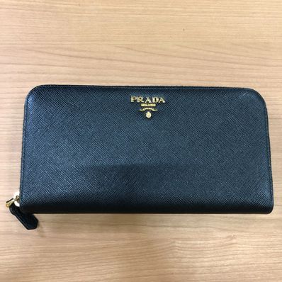 プラダ サフィアーノ 長財布