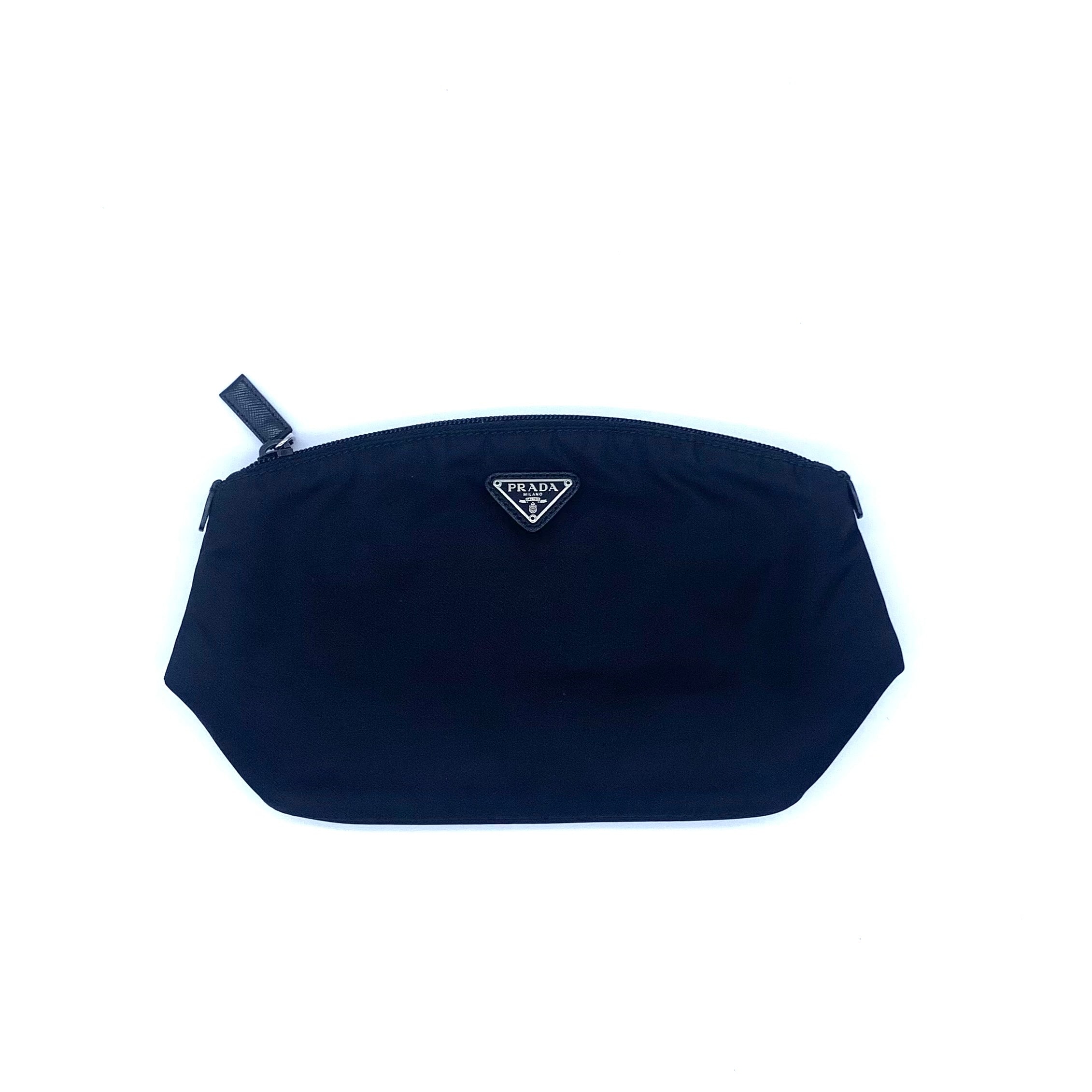 プラダ ナイロン コスメ ポーチ