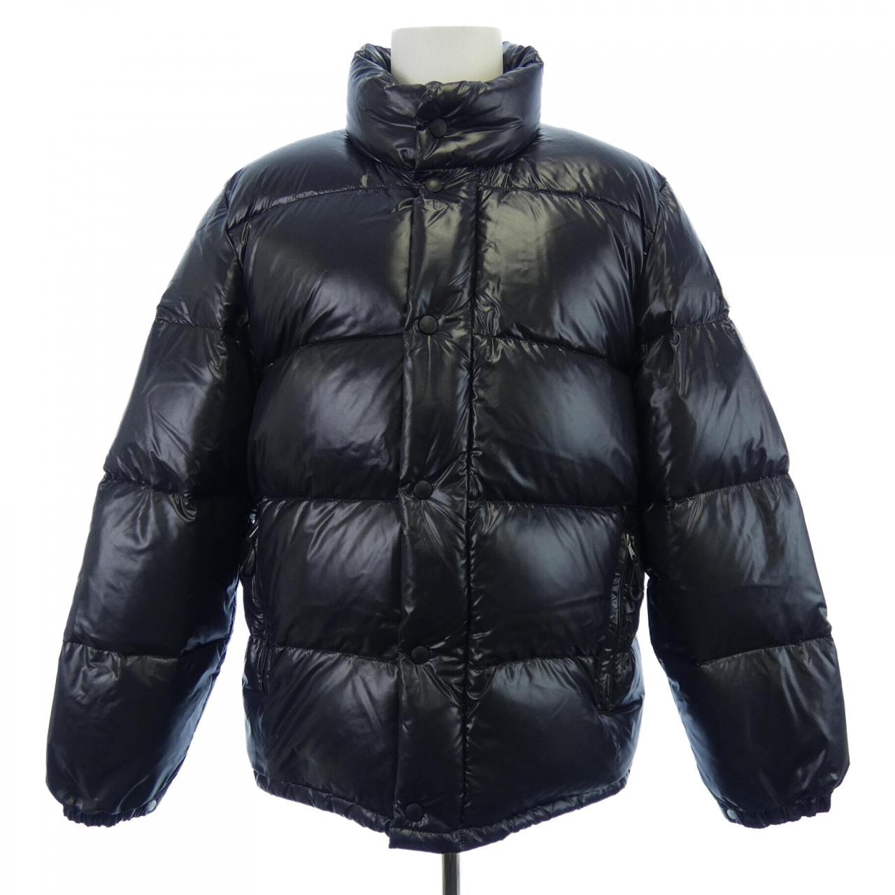 モンクレール MONCLER 41305-50 ダウンジャケット