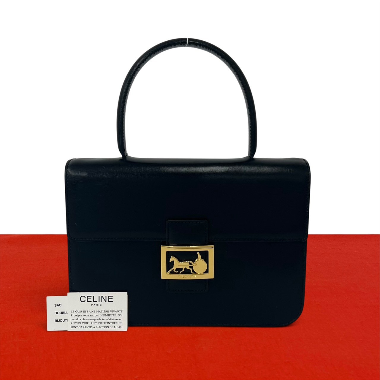 CELINE セリーヌ 馬車金具 レザー ハンドバッグ ブラック
33541