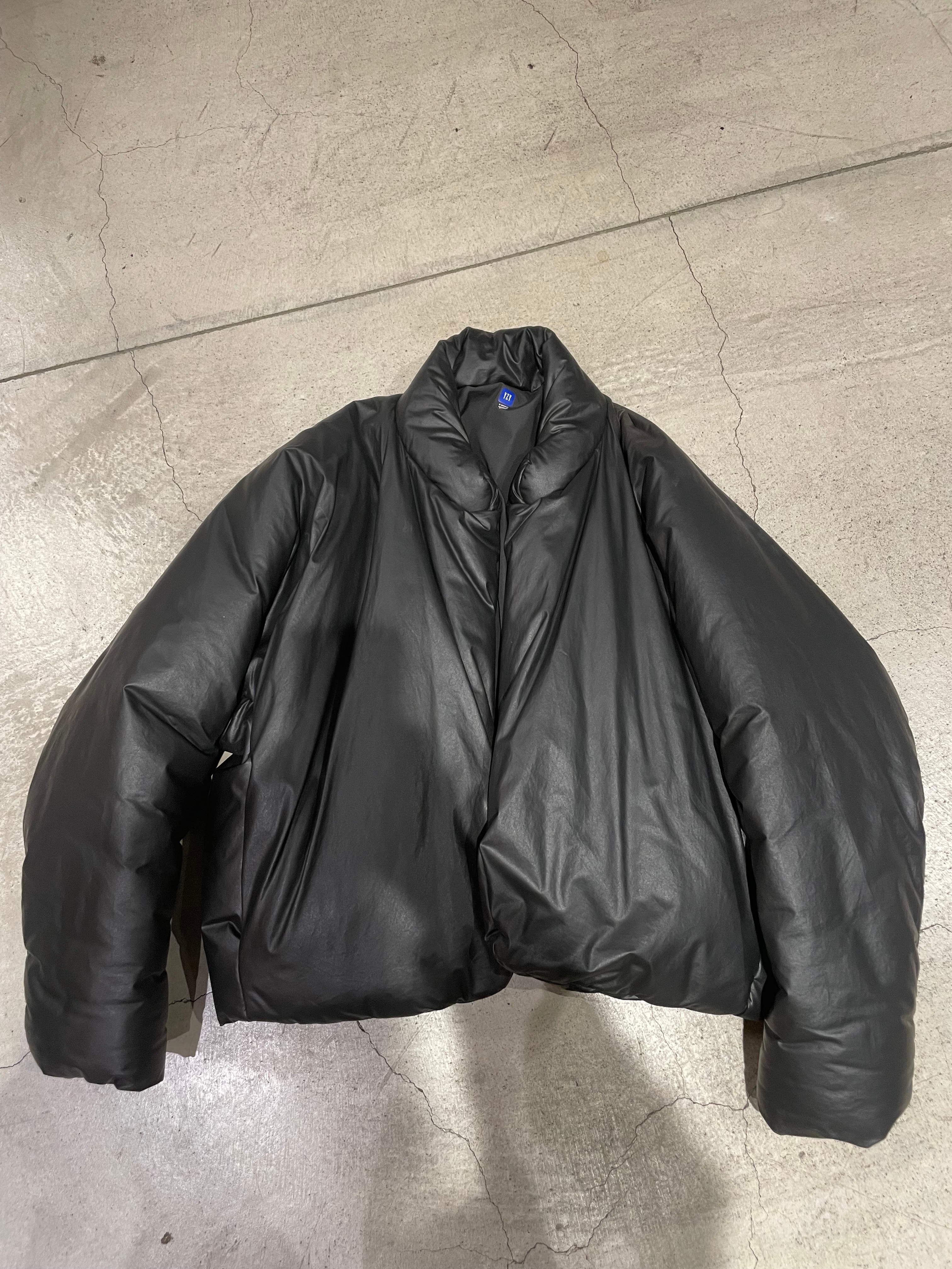YEEZY GAP Round Jacket 2 