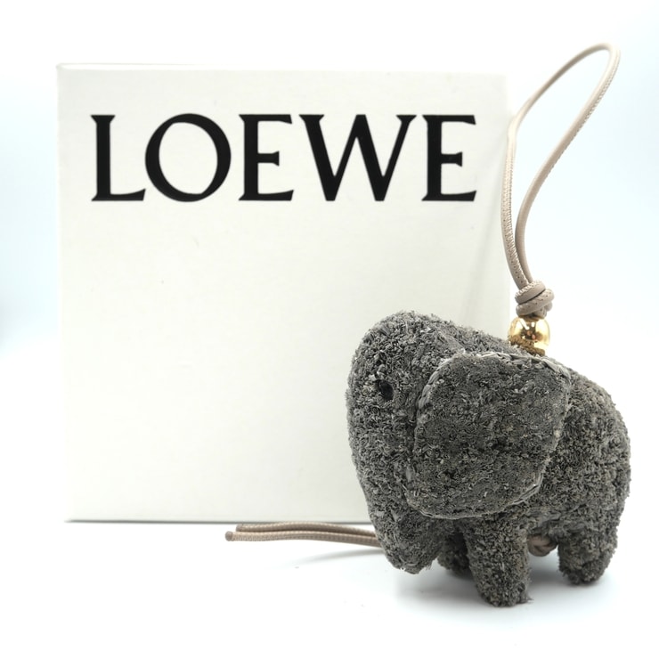 LOEWE(ロエベ)アニマルモチーフ バッグチャーム キーホルダー グレー系 ラフィア レザー ゴールド金具 レディース【中古】