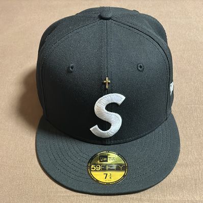 Supreme Gold Cross S Logo New Era "Black"