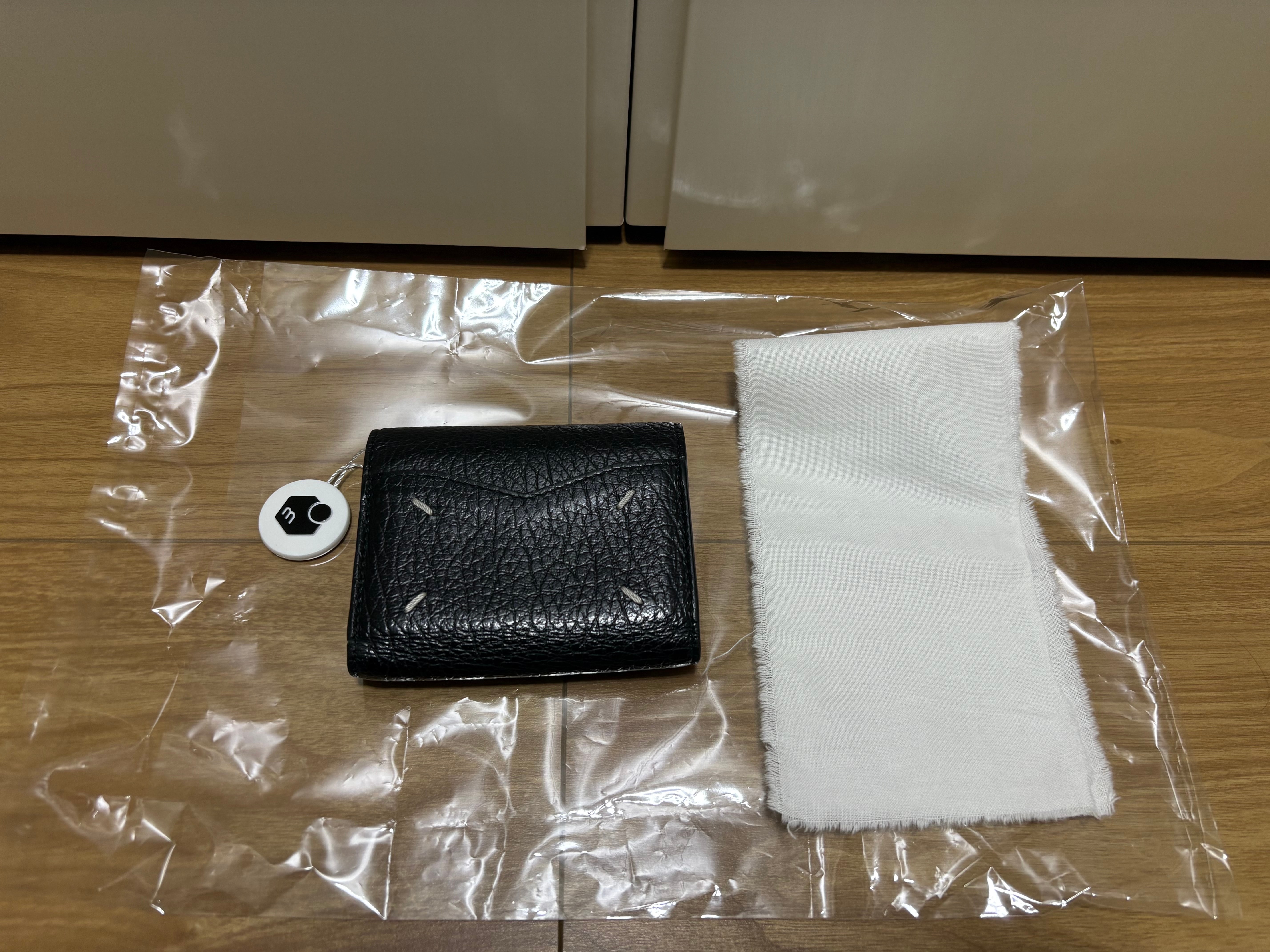 Maison Margiela Envelope Leather Wallet "Black"