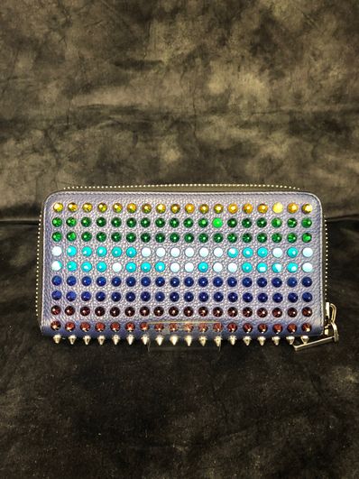 良品 クリスチャン ルブタン スタッズ レザー パネトーネ 長財布