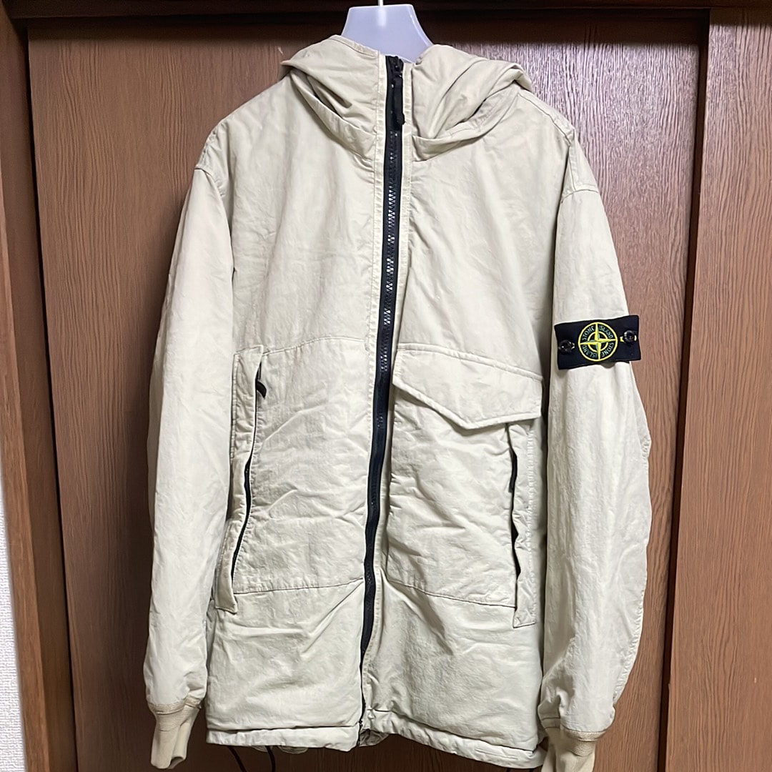 Stone Island 41421 Opaque Nylon Twill Down - 22FW "Beige"