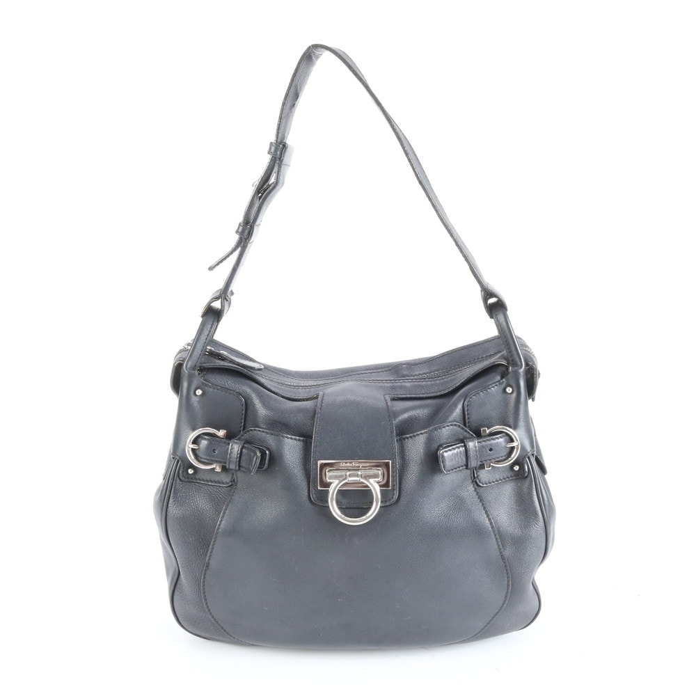 ■美品 サルヴァトーレフェラガモ ガンチーニショルダーバッグ レザー