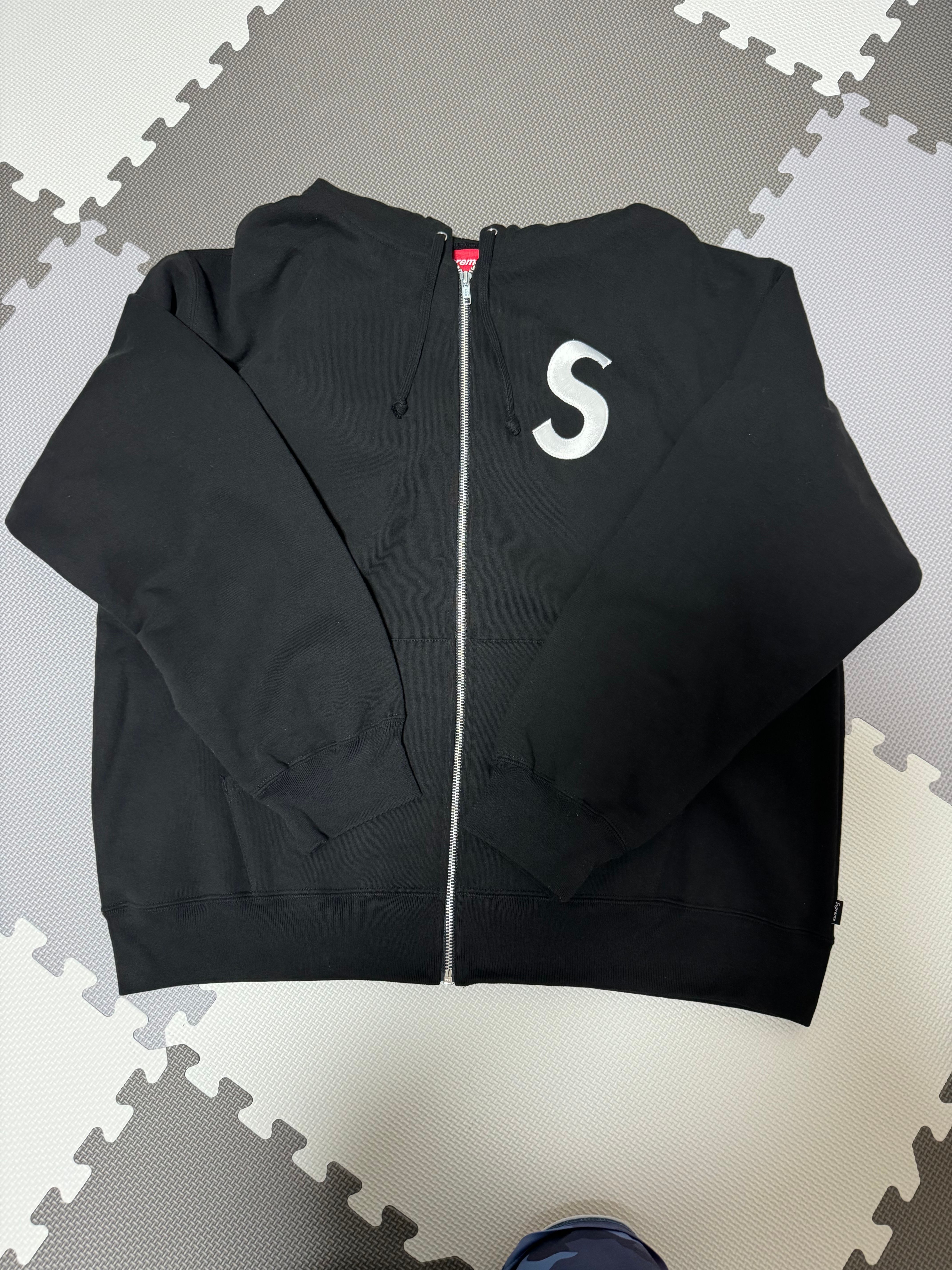 Supreme S Logo Zip Up Hooded Sweatshirt "Black" (FW24)