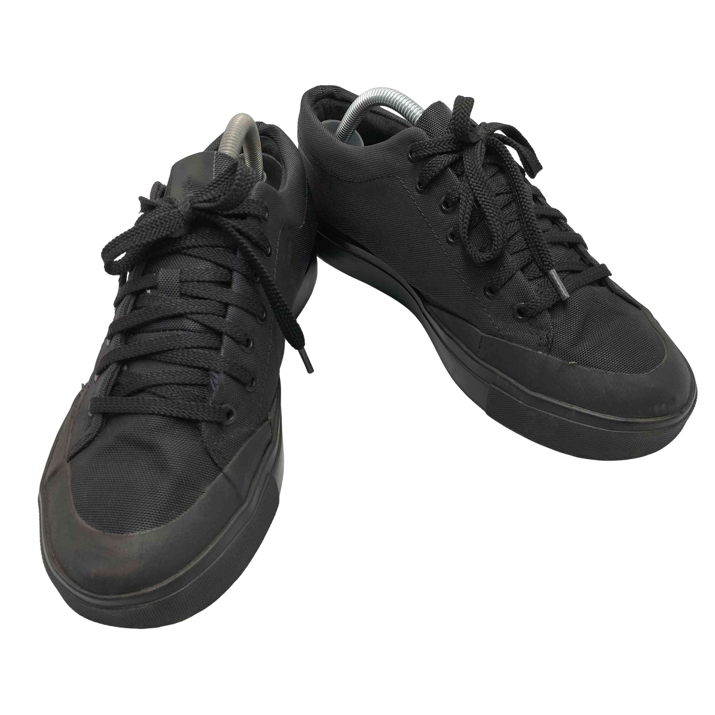 Shuttle Lace WP シャトルレース  ウォータープルーフ ローカットスニーカー【1143720469906】